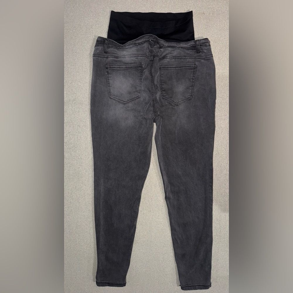 Time and Tru size large Women's gray black Maternity Skinny Jeans NWT - Picture 3 of 4
